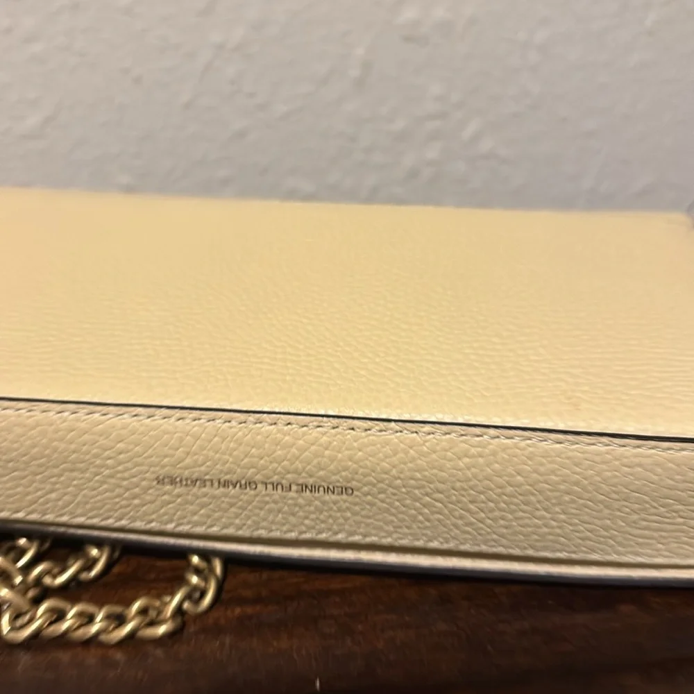 Coach Tan Leather Crossbody Bag with Gold Chain - Picture 6 of 8